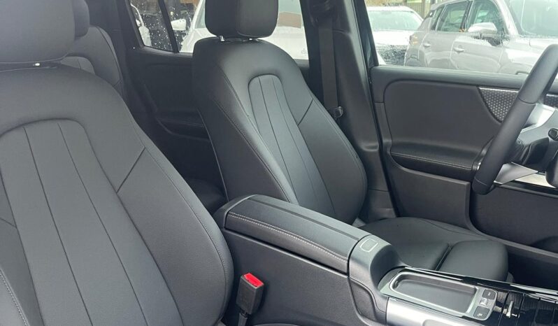 MERCEDES-BENZ CLASE GLB 200 PROGRESSIVE 2026 lleno