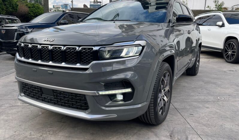 Jeep Comander Overland 2024 lleno