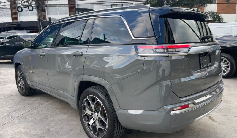 Jeep Comander Overland 2024 lleno