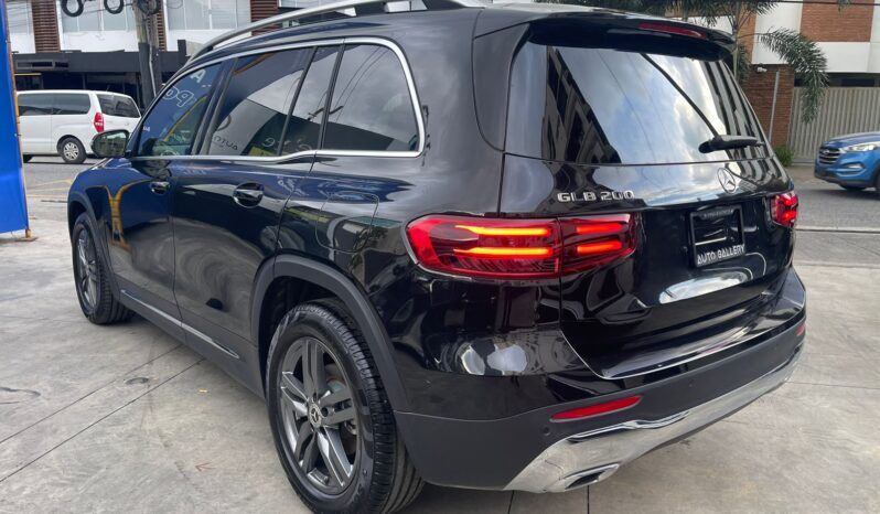 MERCEDES-BENZ CLASE GLB 200 PROGRESSIVE 2026 lleno