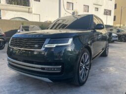 LAND ROVER RANGE ROVER SE 2025