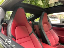 PORSCHE 911 CARRERA 2025 lleno