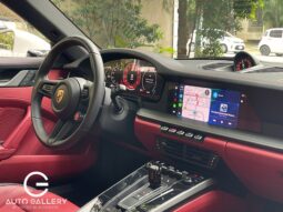 PORSCHE 911 CARRERA 2025 lleno