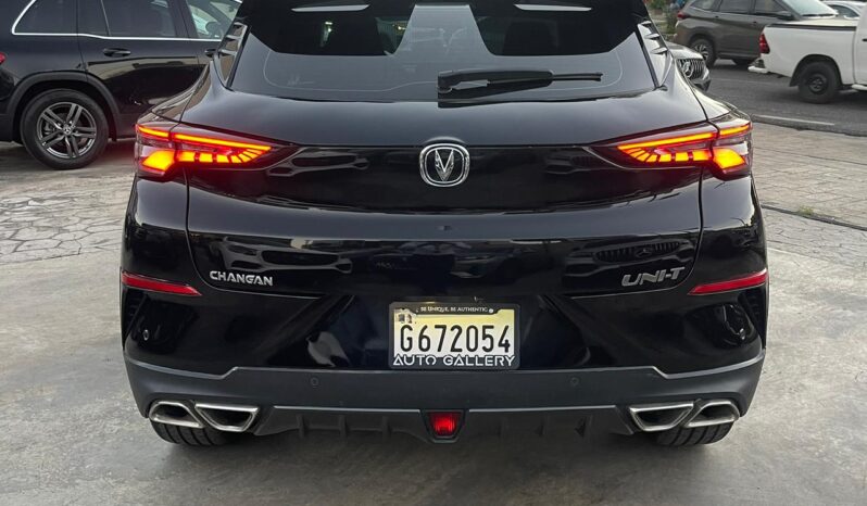 Changan UNI-T 2024 lleno