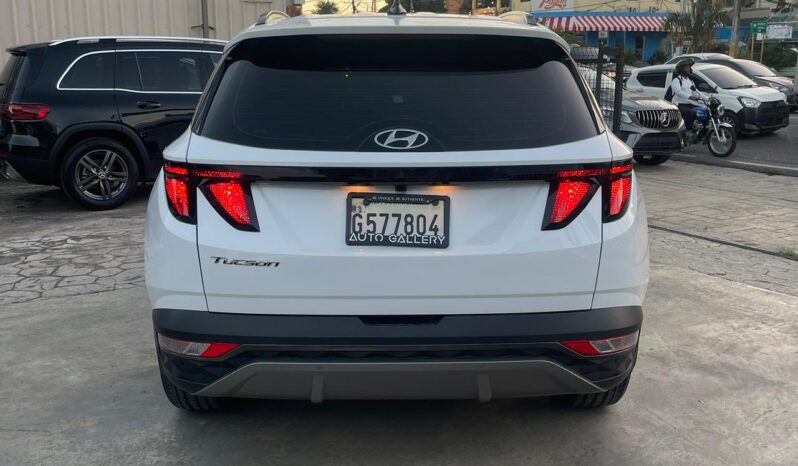 HYUNDAI TUCSON SE 2022 lleno