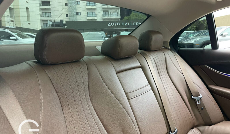MERCEDES-BENZ CLASE E300 2017 lleno