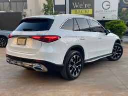 Mercedes-Benz Clase GLC 200 2025. lleno