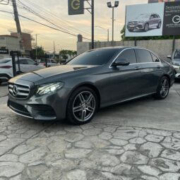 MERCEDES BENZ E300 2017