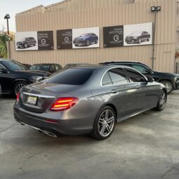 MERCEDES BENZ E300 2017 lleno