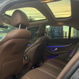 MERCEDES BENZ E300 2017 lleno