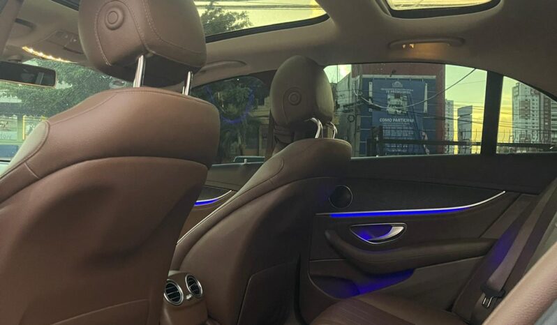 MERCEDES BENZ E300 2017 lleno