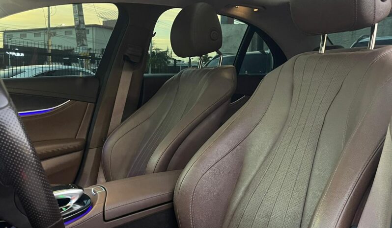 MERCEDES BENZ E300 2017 lleno