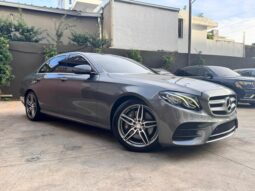 MERCEDES-BENZ CLASE E300 2017 lleno