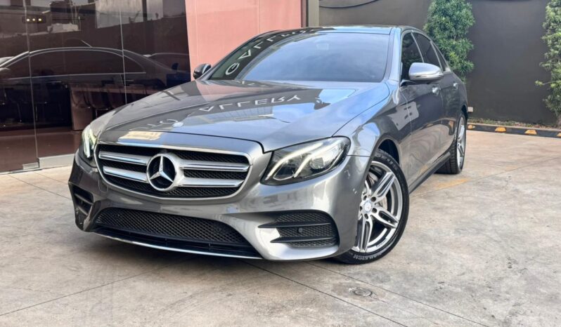 MERCEDES-BENZ CLASE E300 2017 lleno