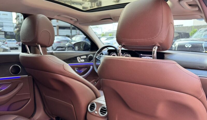 MERCEDES-BENZ CLASE E300 2017 lleno