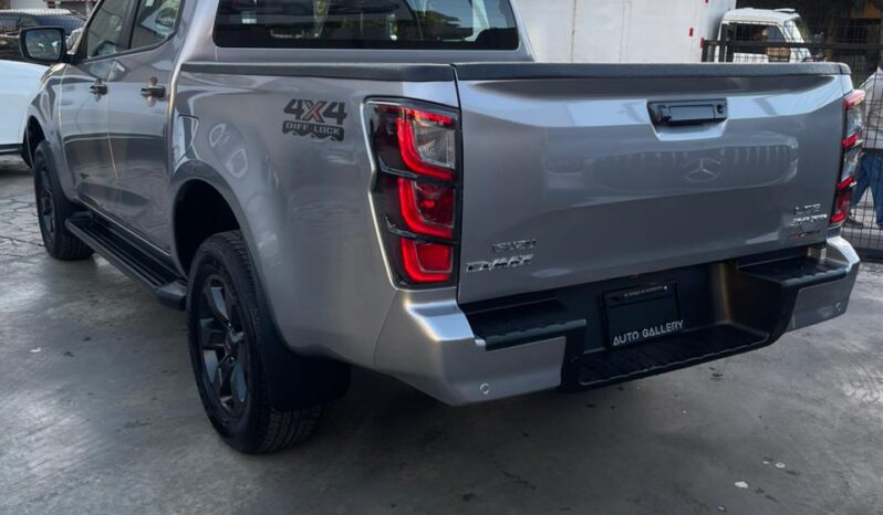 ISUZU DMAX LSE 2026 lleno