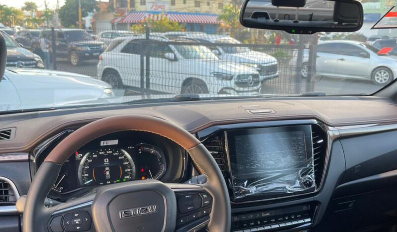 ISUZU DMAX LSE 2026 lleno