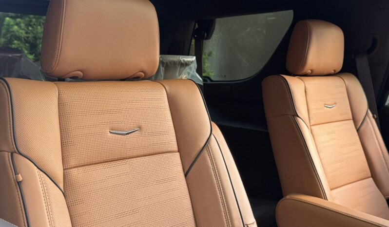 CADILLAC ESCALADE PREMIUM LUXURY 2025 lleno