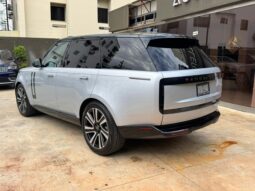 LAND ROVER RANGE ROVER SE P400 2023 lleno