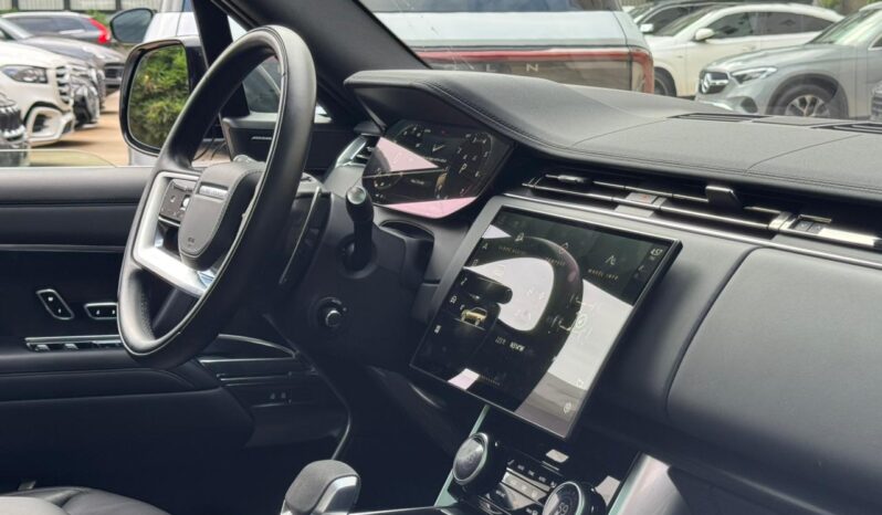 LAND ROVER RANGE ROVER SE P400 2023 lleno