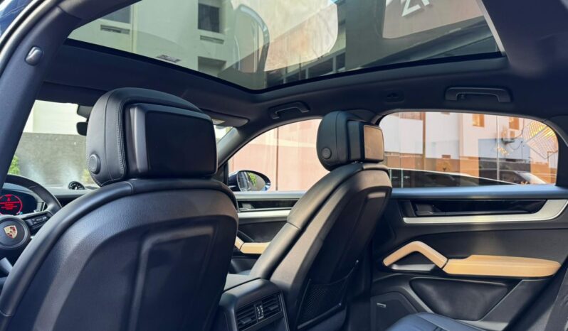 PORSCHE CAYENNE COUPE 2024 lleno
