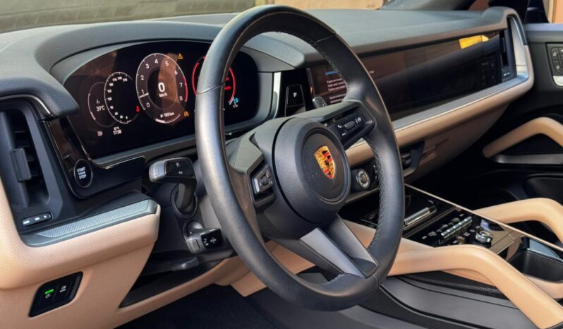 PORSCHE CAYENNE COUPE 2024 lleno