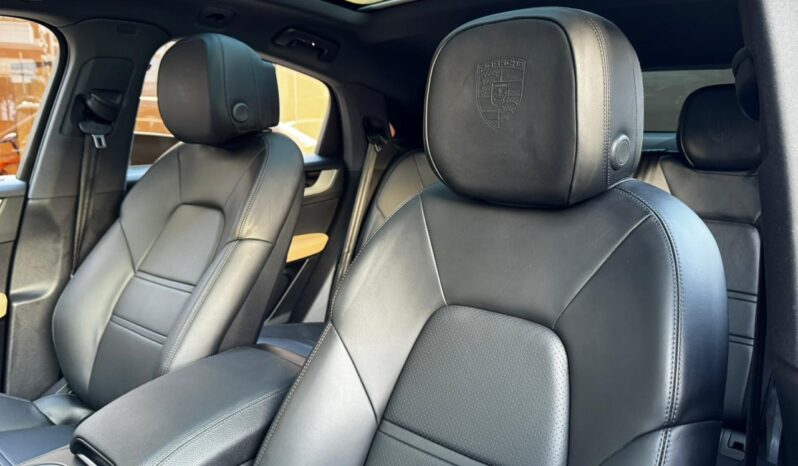 PORSCHE CAYENNE COUPE 2024 lleno
