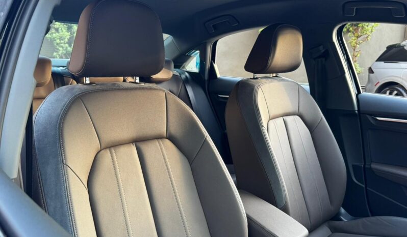 AUDI A3 PREMIUM 2024 lleno