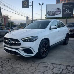 MERCEDES-BENZ CLASE GLA 200 2025