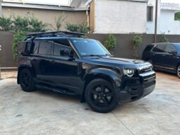 LAND ROVER DEFENDER SE 2024