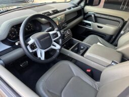 LAND ROVER DEFENDER SE 2024 lleno