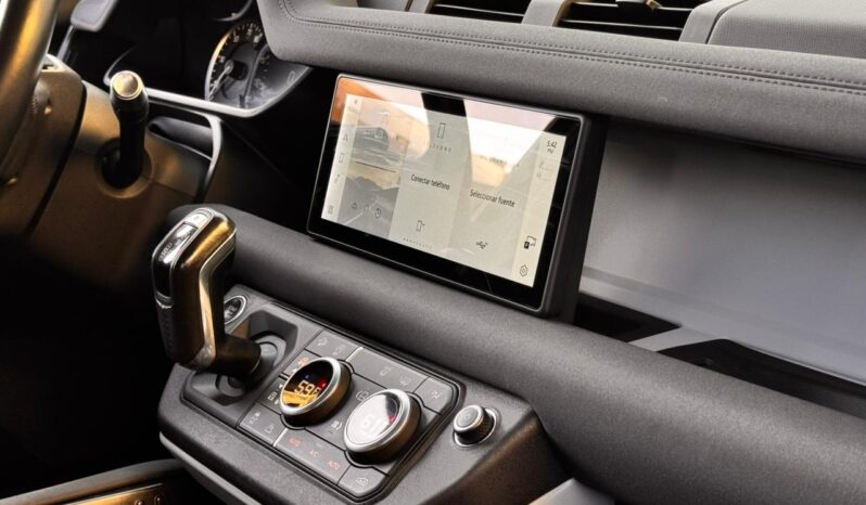 LAND ROVER DEFENDER SE 2022 lleno