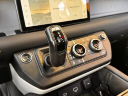 LAND ROVER DEFENDER SE 2022 lleno