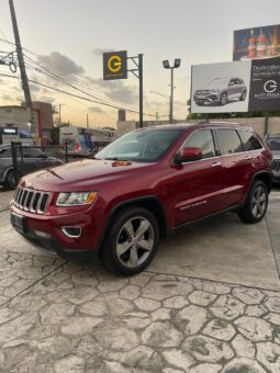 JEEP GRAND CHEROKEE LAREDO 2014