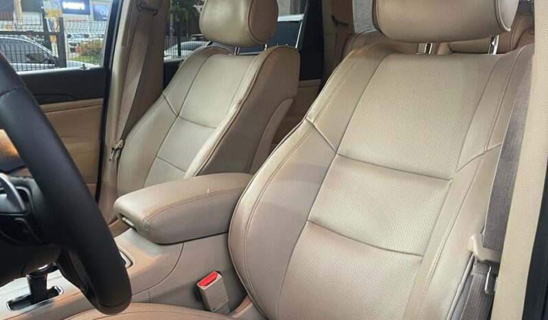 JEEP GRAND CHEROKEE LAREDO 2014 lleno