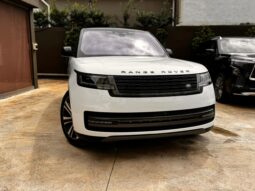 LAND ROVER RANGE ROVER SE P400 2023