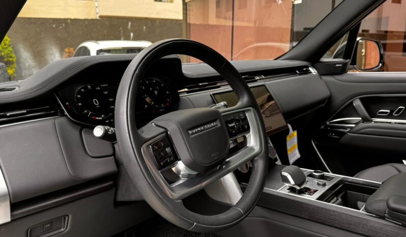 LAND ROVER RANGE ROVER SE P400 2023 lleno