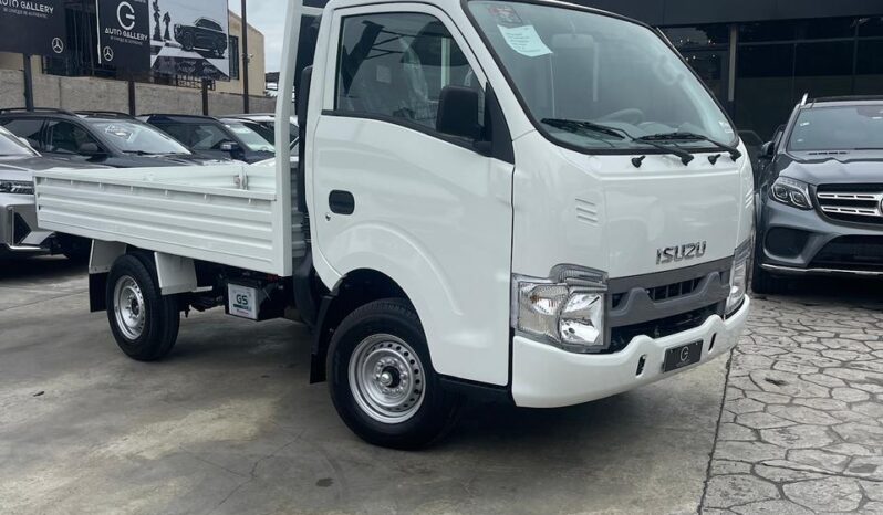 Isuzu Traviz 10 pies 2026 lleno
