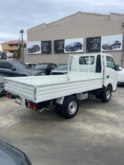 Isuzu Traviz 10 pies 2026 lleno