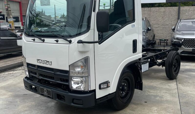 Isuzu QLR 10 pies 2026 lleno