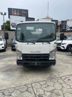 Isuzu QLR 10 pies 2026