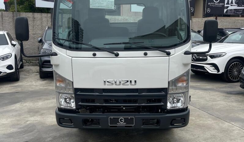 Isuzu QLR 10 pies 2026 lleno