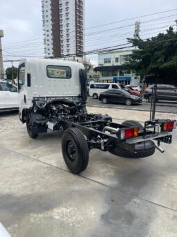 Isuzu QLR 10 pies 2026