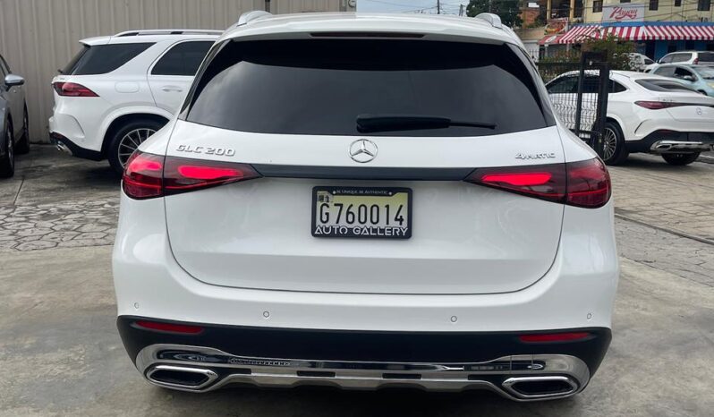 Mercedes-Benz Clase GLC 200 AVANTGARDE 2025 lleno