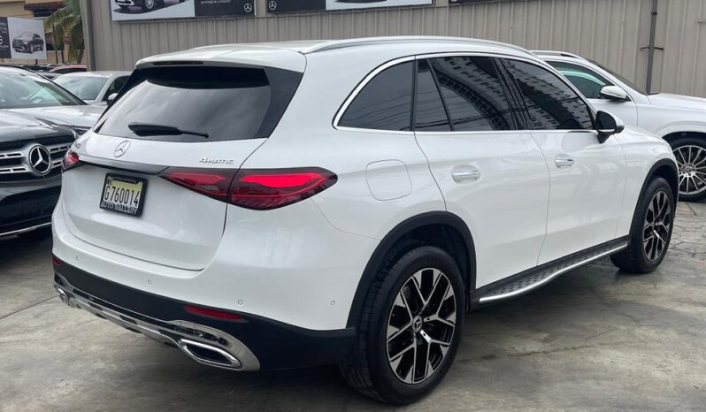 Mercedes-Benz Clase GLC 200 AVANTGARDE 2025 lleno