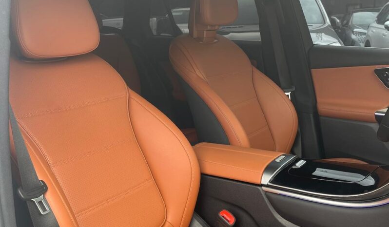 Mercedes-Benz Clase GLC 200 AVANTGARDE 2025 lleno