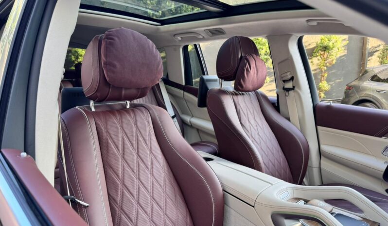 MERCEDES-BENZ CLASE GLS 600 MAYBACH 2026. lleno