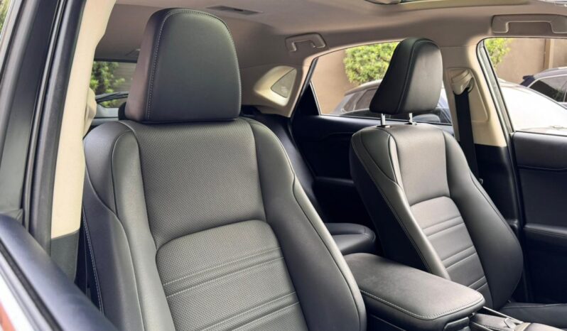 LEXUS NX300 2021 lleno