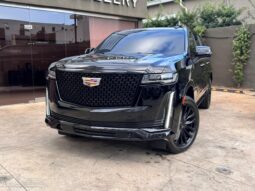 CADILLAC ESCALADE PREMIUM LUXURY LONG
