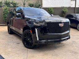 CADILLAC ESCALADE PREMIUM LUXURY LONG